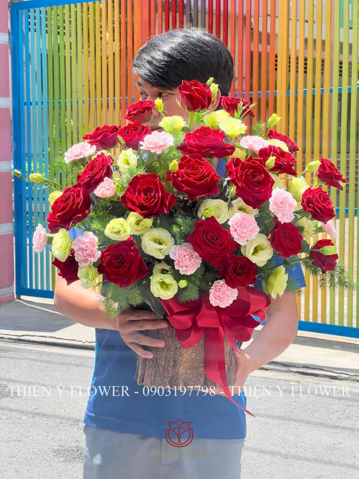 Giỏ Hoa Chúc Mừng 125