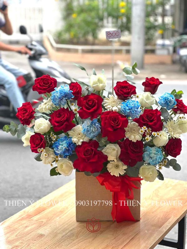 Giỏ Hoa Chúc Mừng 187
